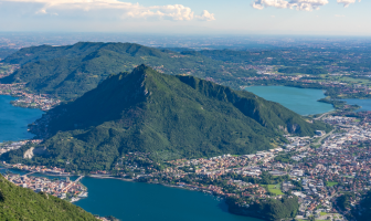 Foto dall'alto del Monte Barro
