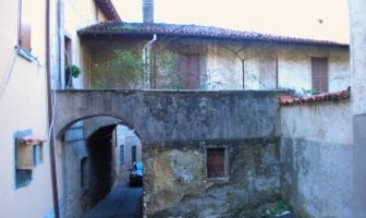 Casa del Sarto nel rione Chiuso